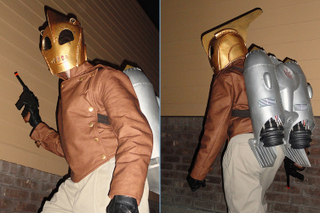 Illustration for article titled io9 Halloween Costume Show: "Last Weekend Was Crazy" Edition